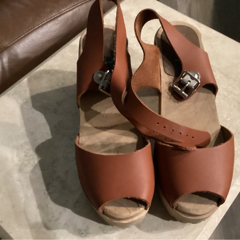 MIA Greta Swedish clog/SandalTan Leather Women's Sandals. 37 (61/2-7) - Picture 2 of 9